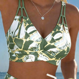 Bikini ar izgriezumiem