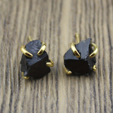 Uregelmæssig Mineral Fire Klo Stud Øreringe