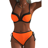 Bikini ar regulējamu auklu un kontrastējošu krāsu