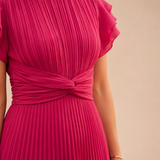 Seraphina | Elegants Plīvēts Maksidress ar Vērpi