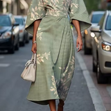 JENNI - Eleganta Ziedu Kleita
