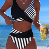 Krāsots Krustveida Bikini